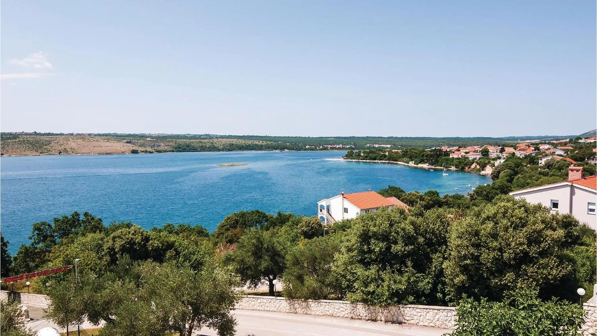 Cozy Apartment In Posedarje With Wifi Croazia
