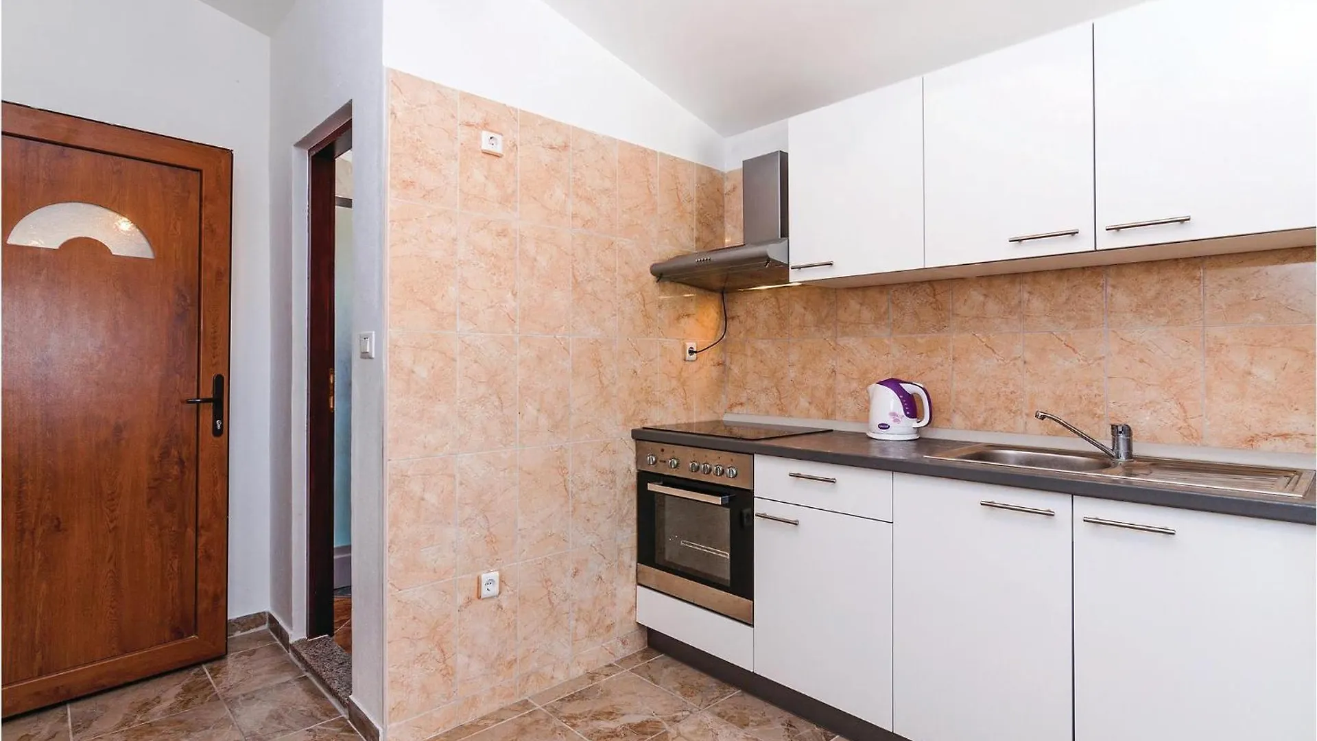 Cozy Apartment In Posedarje With Wifi